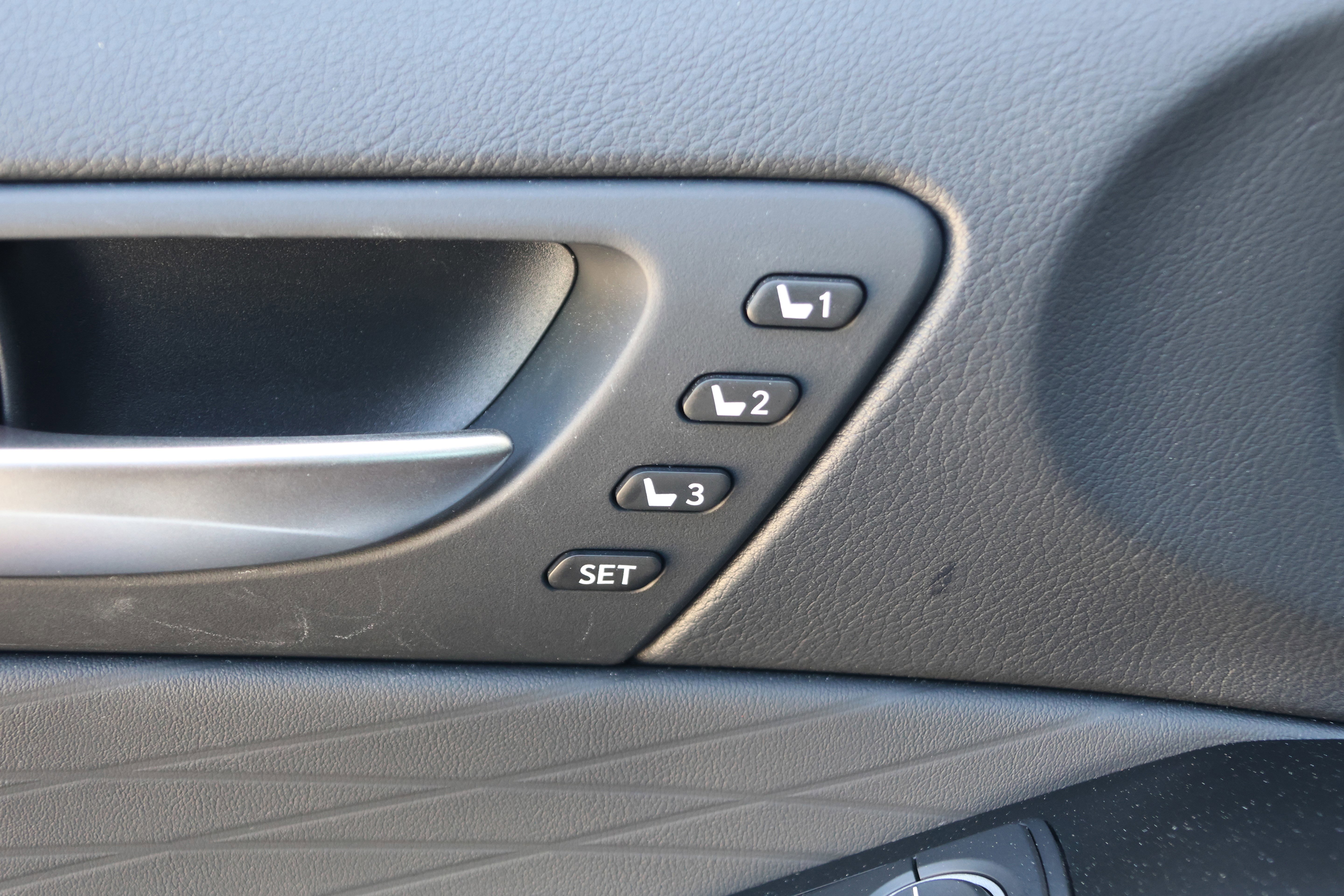 Used 2025 Lexus IS 300 w/ Premium Package image 13
