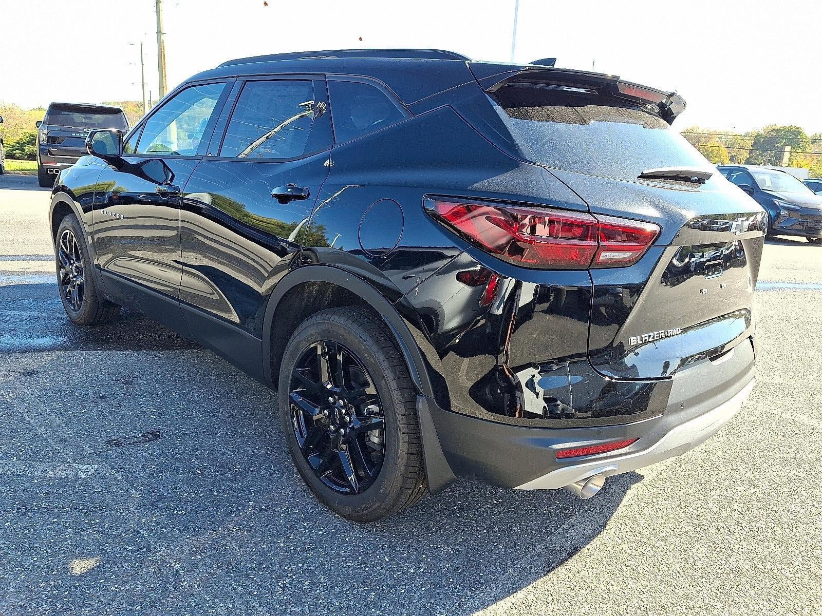New 2026 Chevrolet Blazer LT w/ Sound & Technology Package AWD/4WD image 3