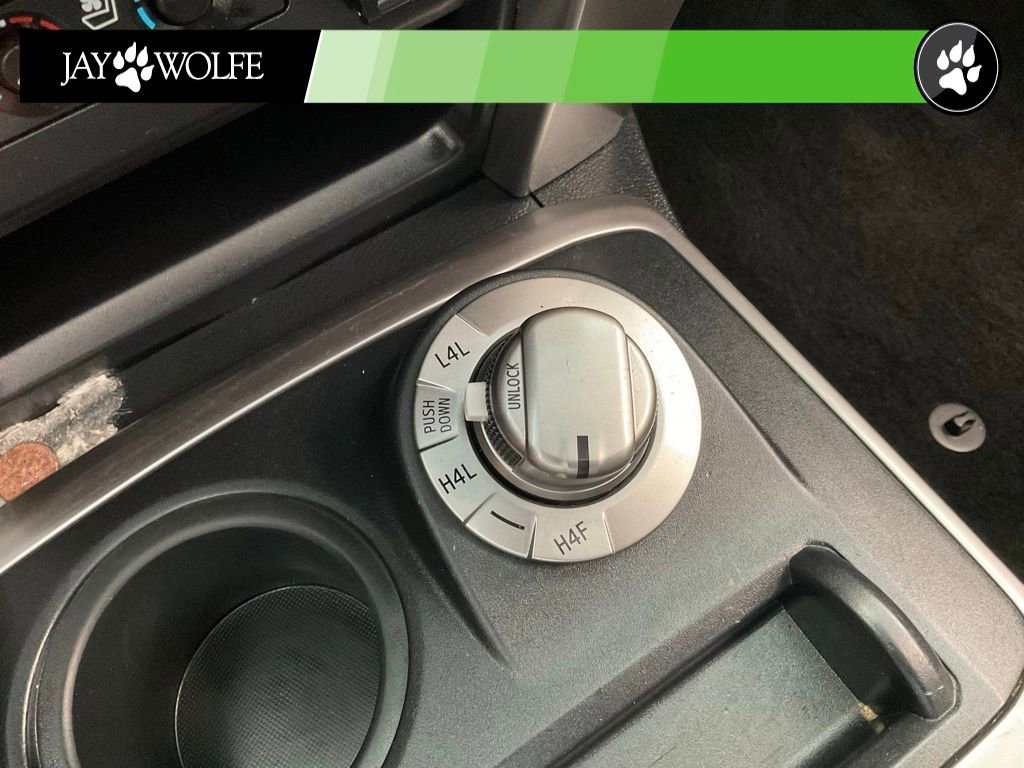 Used 2014 Toyota 4Runner Limited image 18