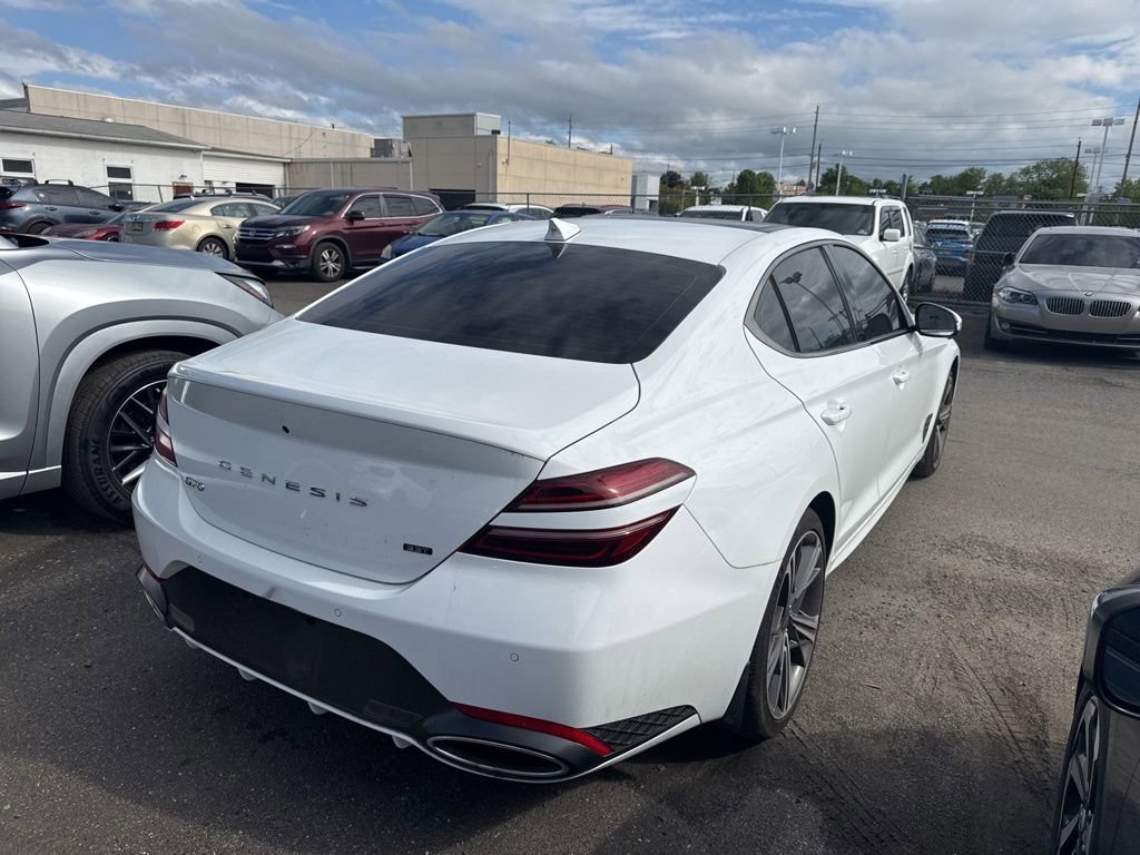 Used 2025 Genesis G70 3.3T Advanced w/ Sport Prestige Package RWD image 3