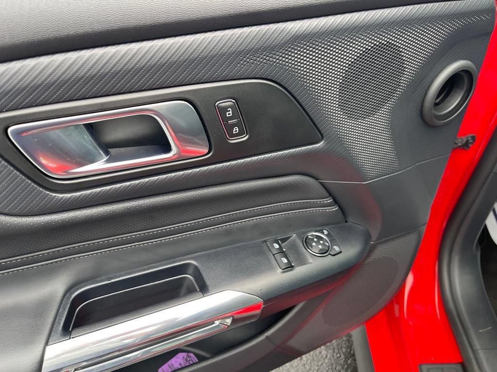 Used 2025 Ford Mustang GT Premium RWD image 11