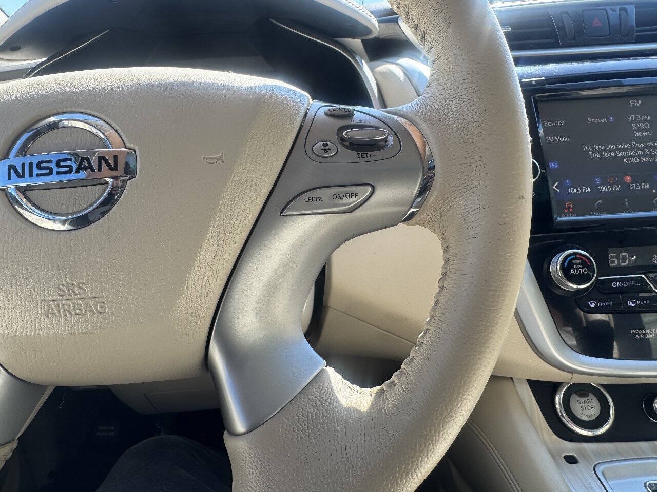 Used 2015 Nissan Murano Platinum w/ Platinum Technology Package AWD/4WD image 37