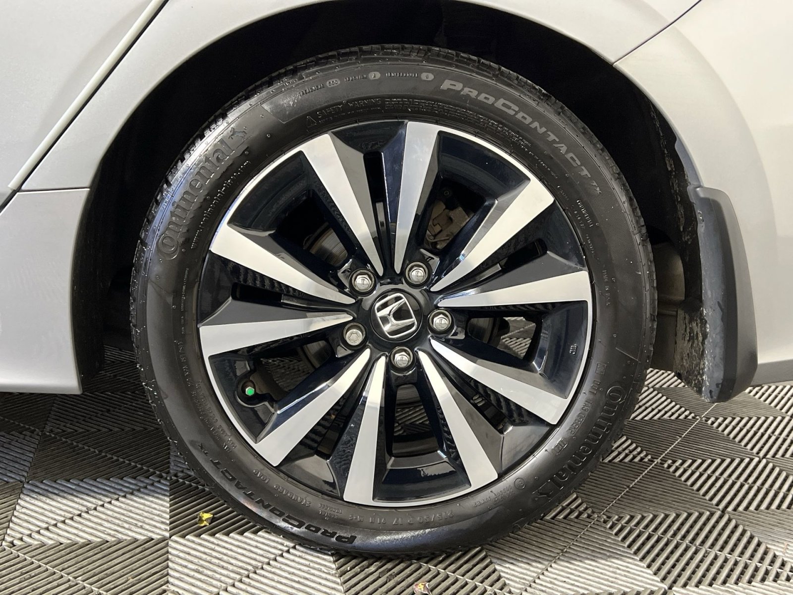 Used 2022 Honda Civic EX-L image 8