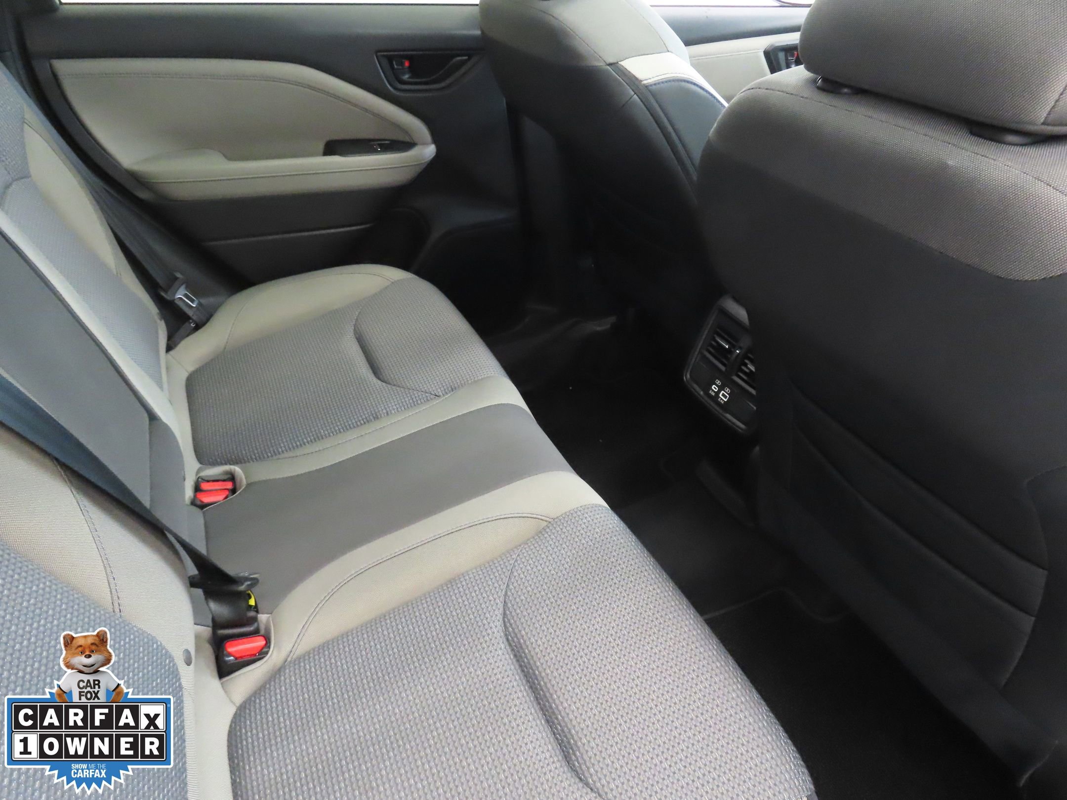 Used 2025 Subaru Forester Premium AWD/4WD image 26