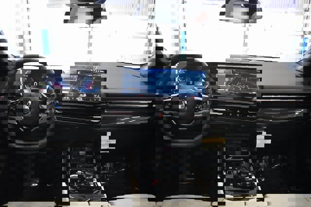 New 2026 BMW 530i xDrive xDrive w/ Premium Package image 5