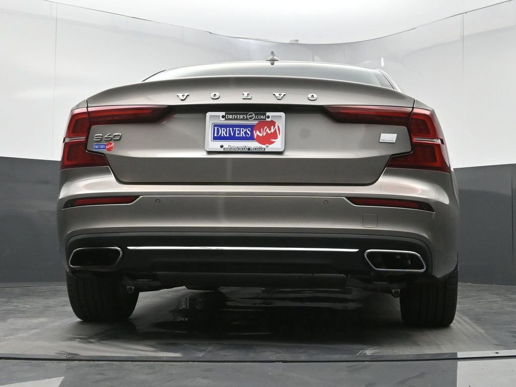 Used 2021 Volvo S60 T8 Inscription w/ Climate Package image 30