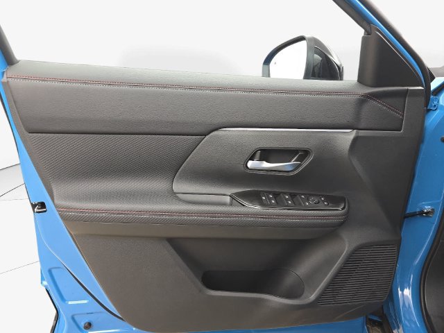 New 2027 Nissan Kicks SR w/ SR Premium Package FWD image 27