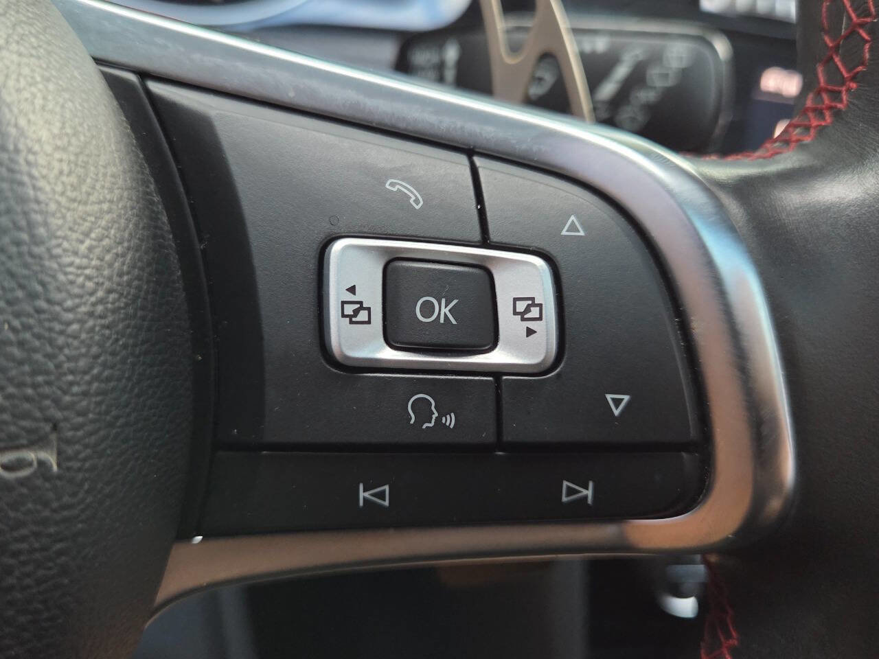 Used 2018 Volkswagen GTI Autobahn image 32