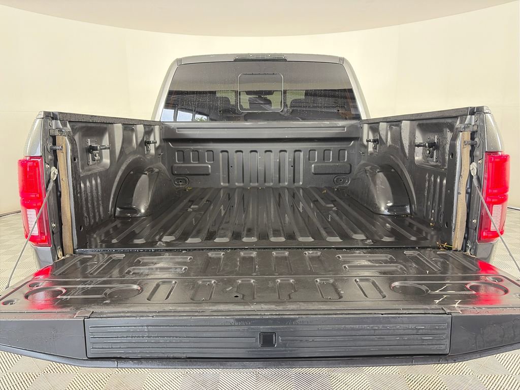 Used 2020 Ford F150 Lariat w/ Equipment Group 502A Luxury AWD/4WD image 28