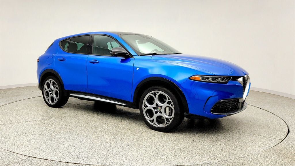 Used 2024 Alfa Romeo Tonale Ti AWD/4WD image 3