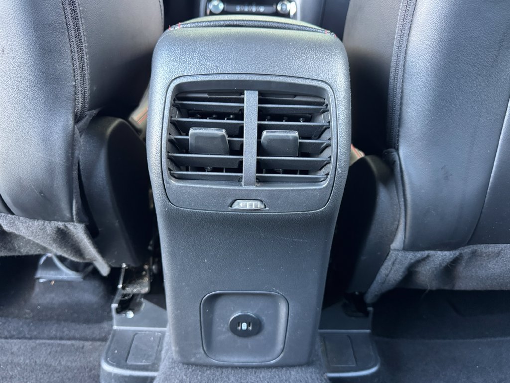 Used 2024 Ford Escape ST-Line w/ Tech Pack #1 AWD/4WD image 31
