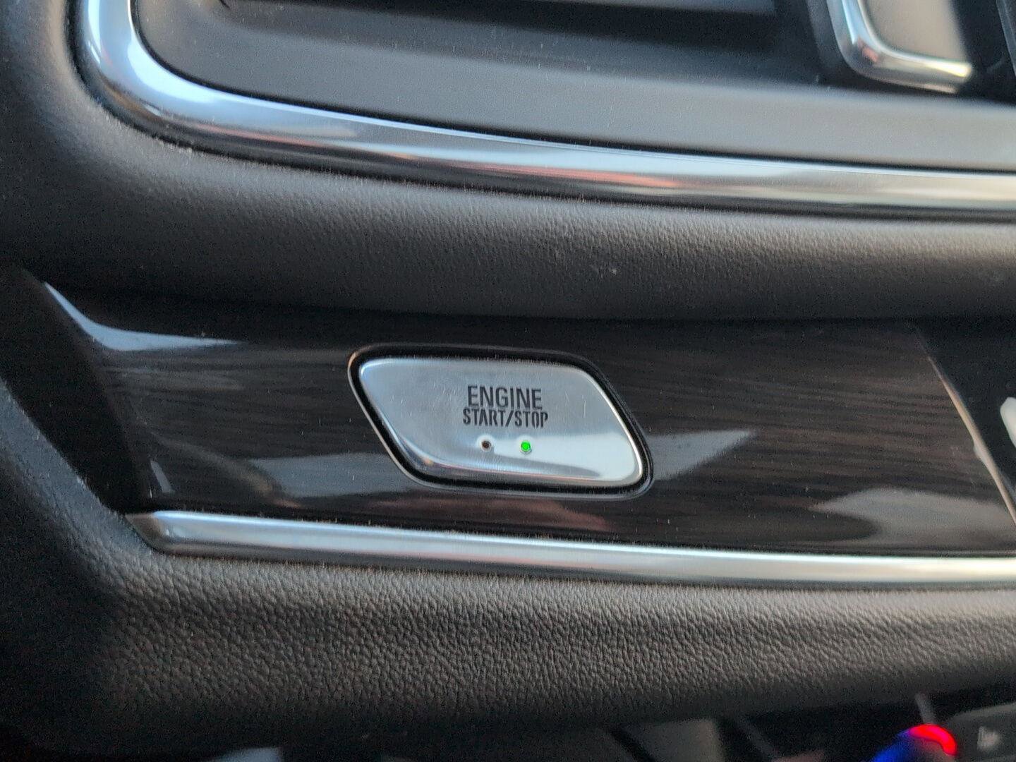 Used 2020 Buick Enclave Premium w/ Sun and Sites Package FWD image 30