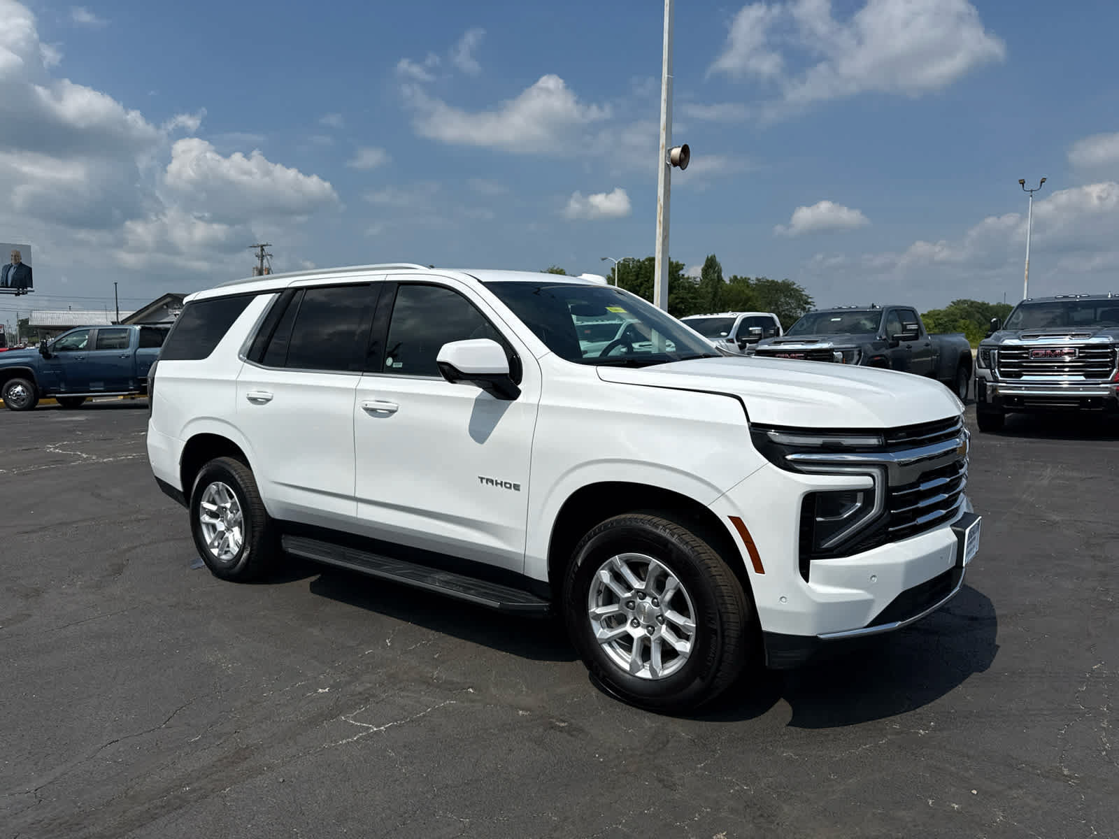 Certified 2025 Chevrolet Tahoe LT AWD/4WD image 7