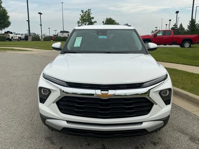 New 2026 Chevrolet TrailBlazer LT w/ Convenience Package FWD image 9