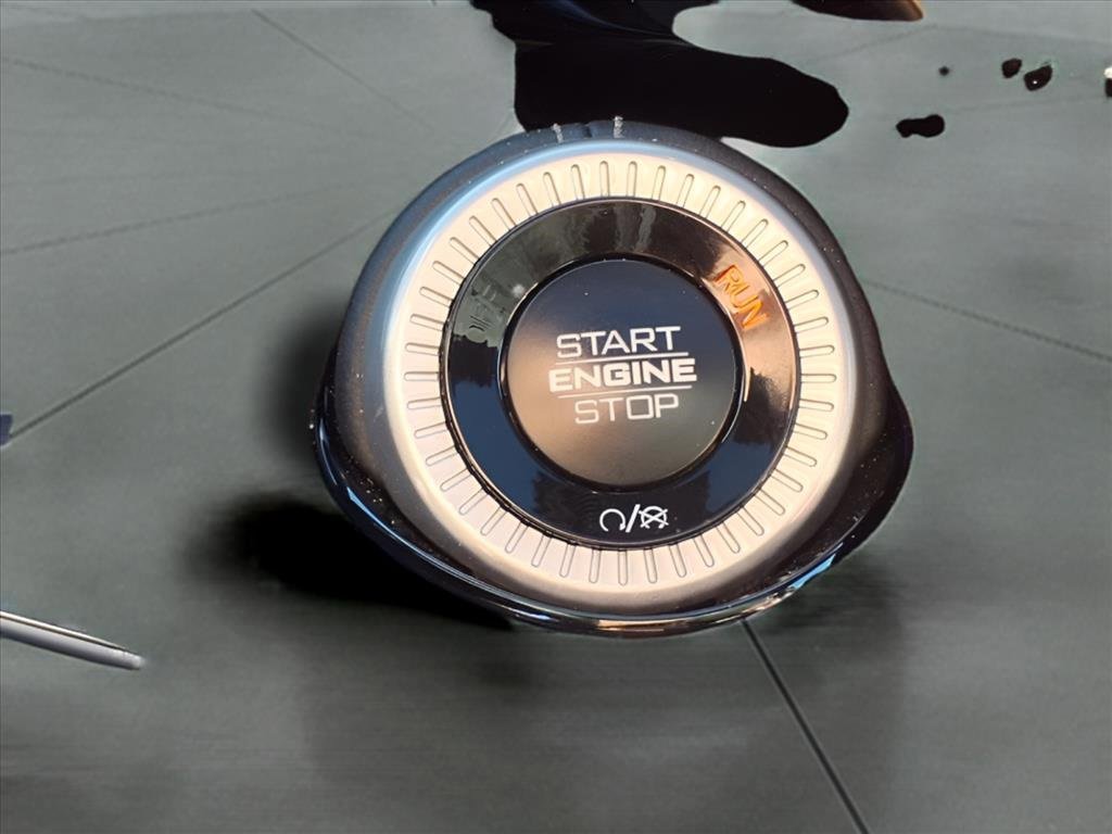 New 2025 Jeep Grand Wagoneer Base w/ 8-Passenger Seating Package image 12