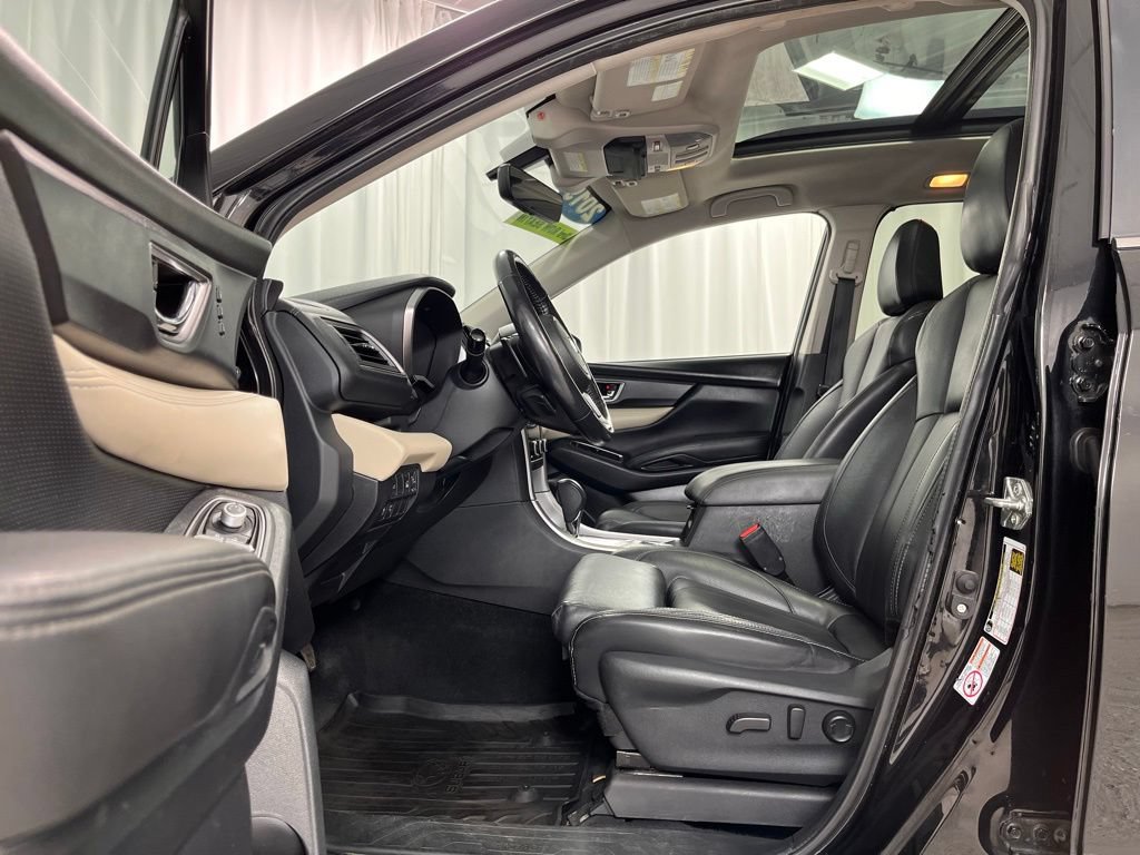 Used 2019 Subaru Ascent Limited w/ Popular Package #3 AWD/4WD image 3