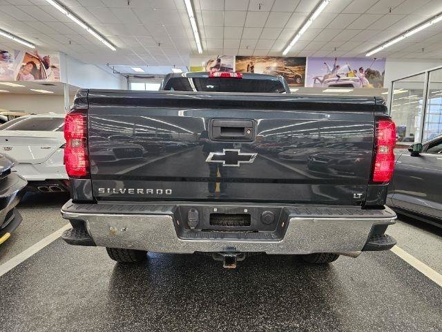 Used 2018 Chevrolet Silverado 1500 LT w/ All Star Edition AWD/4WD image 6