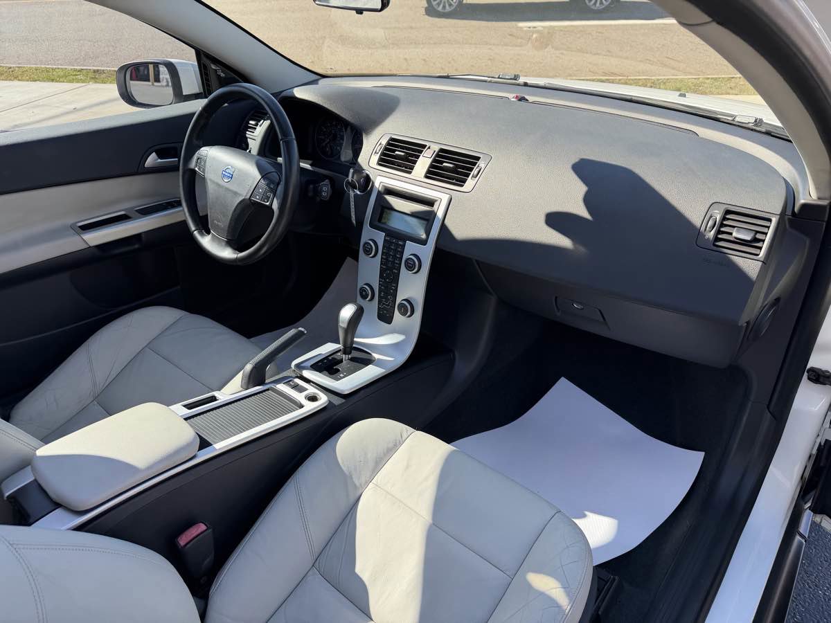 Used 2013 Volvo C30 T5 image 18