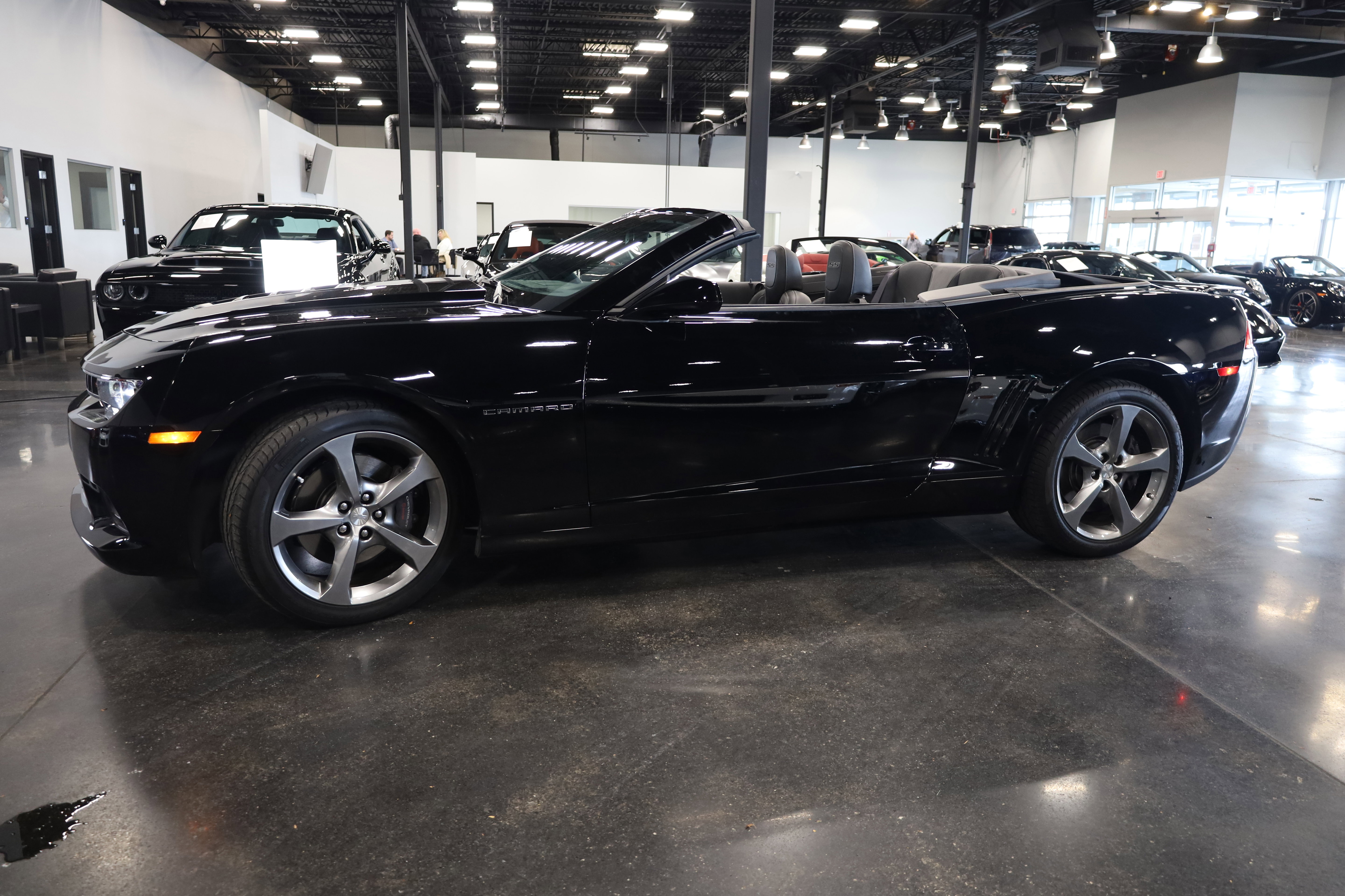 Used 2014 Chevrolet Camaro SS w/ RS Package image 9
