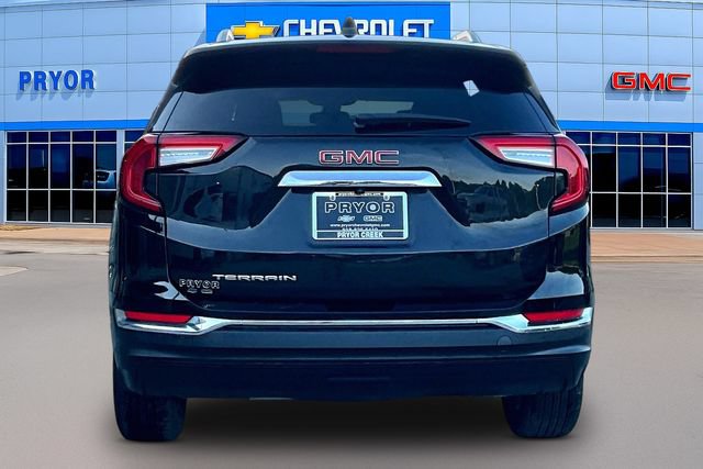 Used 2023 GMC Terrain SLT FWD image 6