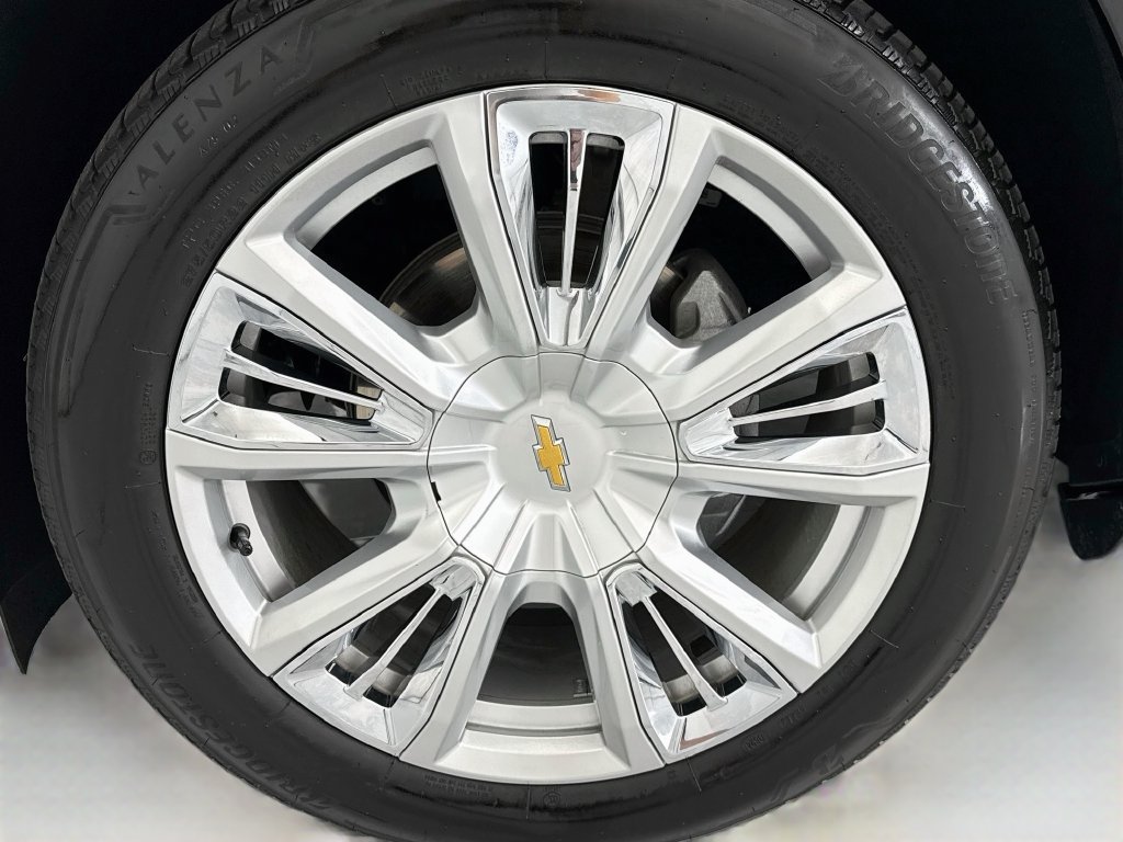 Used 2024 Chevrolet Tahoe High Country AWD/4WD image 29
