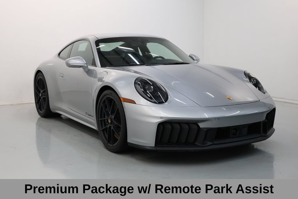 Used 2025 Porsche 911 Carrera GTS RWD image 10
