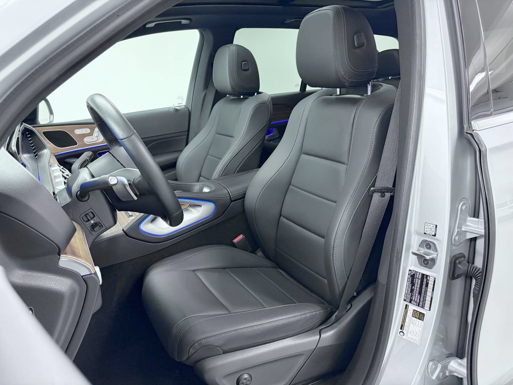 Certified 2025 Mercedes-Benz GLE 350 4MATIC w/ Winter Package image 16