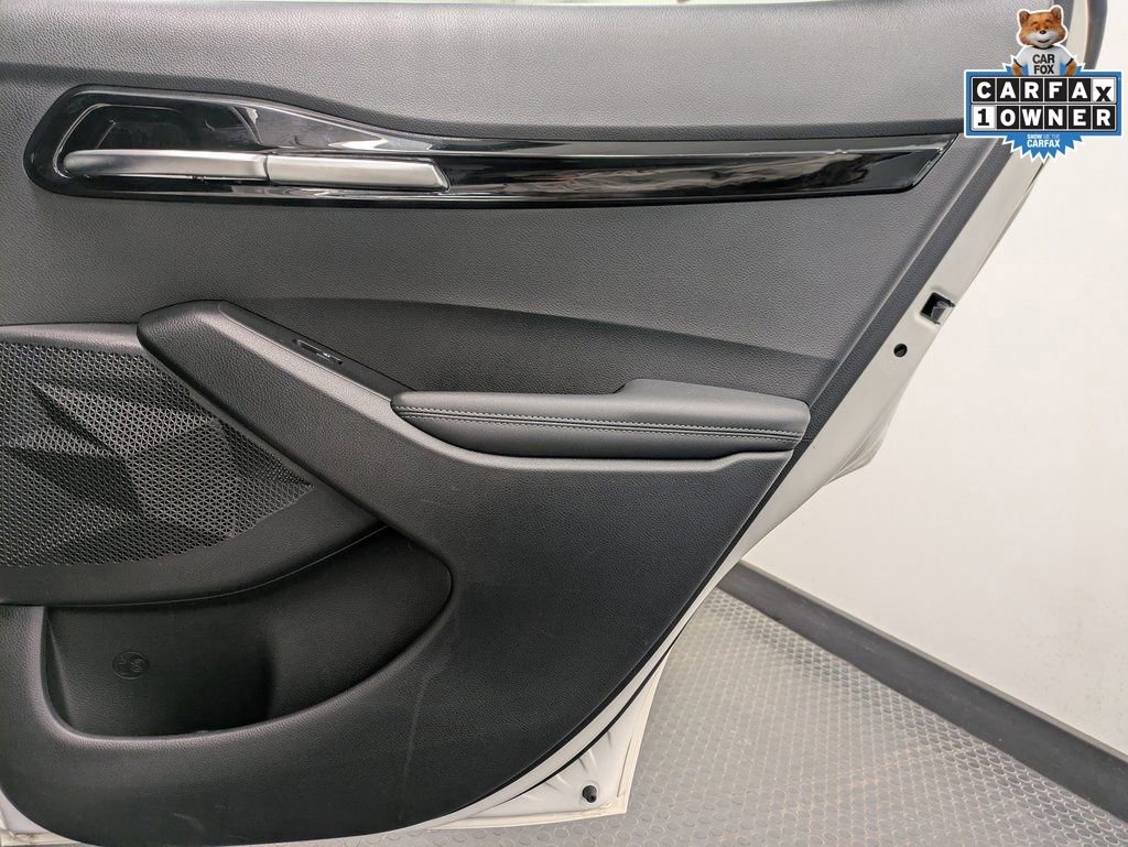 Certified 2025 Kia Seltos S image 26