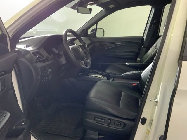 Used 2021 Honda Pilot Black Edition image 17