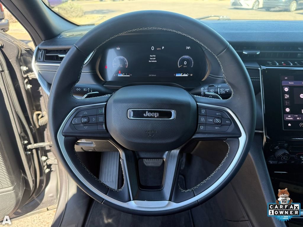 Certified 2025 Jeep Grand Cherokee L Laredo image 15