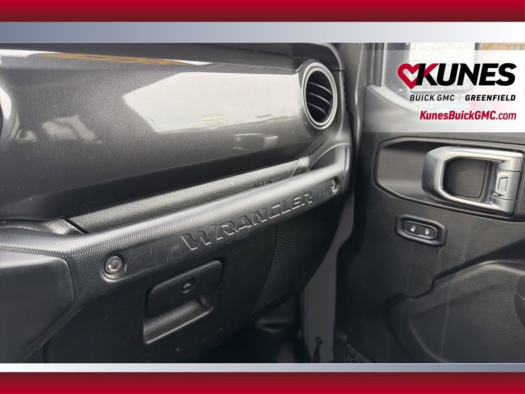 Used 2022 Jeep Wrangler Unlimited Sport AWD/4WD image 31