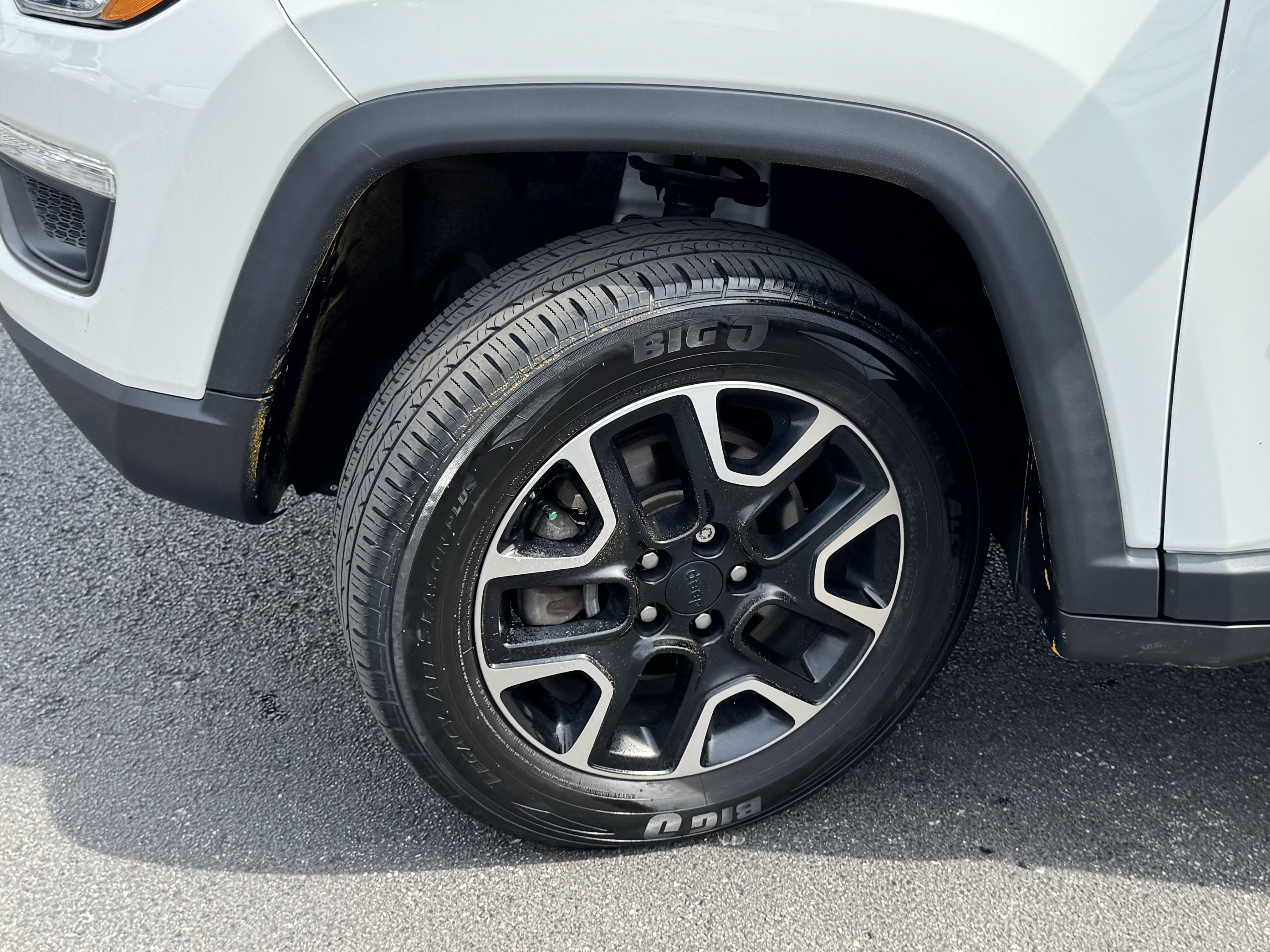 Used 2021 Jeep Compass Trailhawk w/ Sun and Sound Group image 41