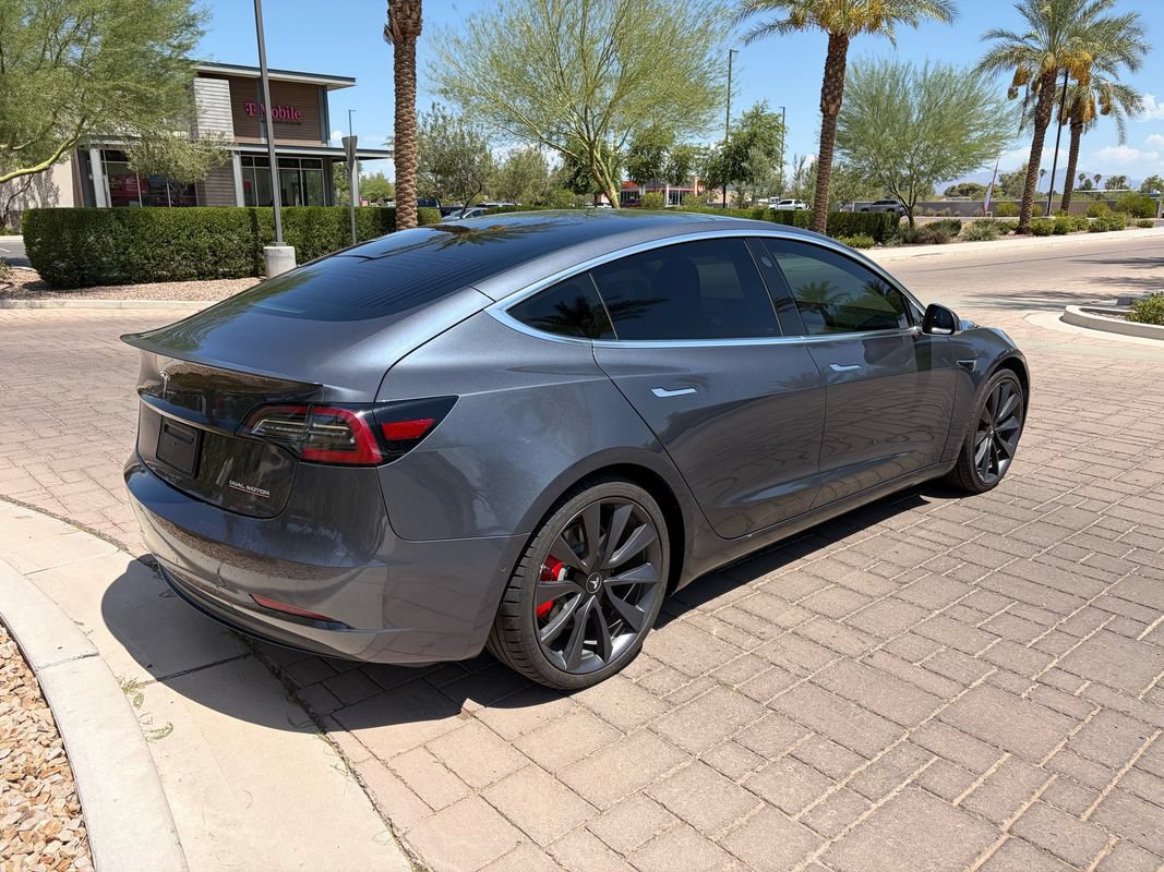 Used 2020 Tesla Model 3 Performance AWD/4WD image 3