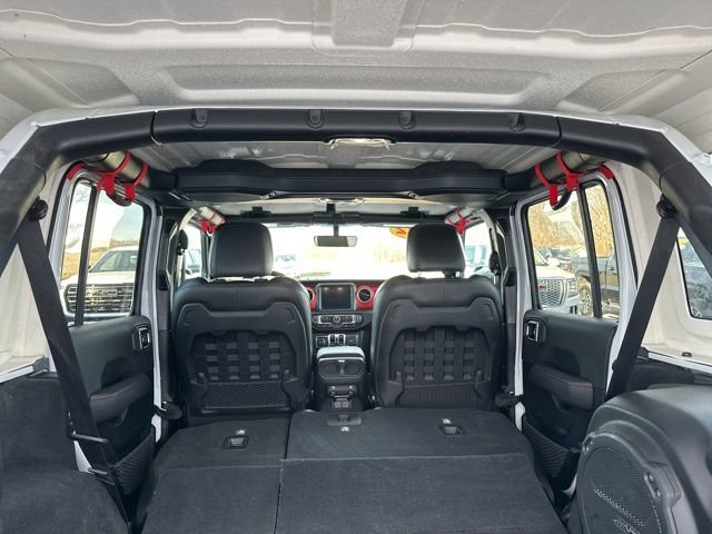 Used 2022 Jeep Wrangler Unlimited Rubicon w/ Cold Weather Group image 55