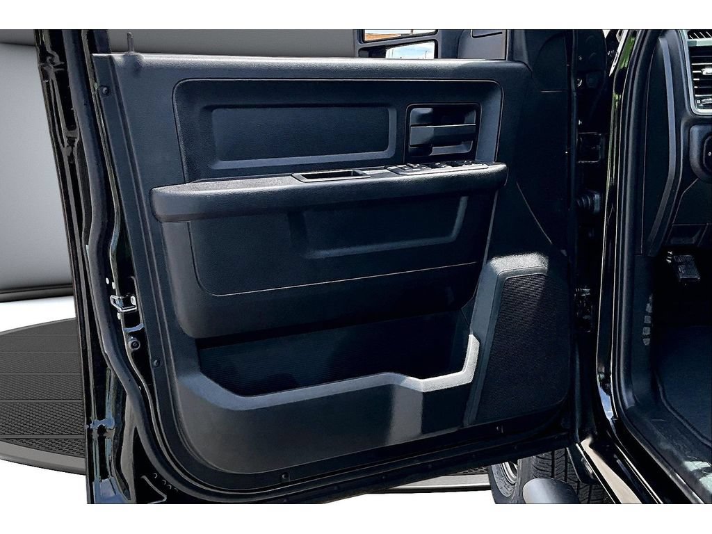 New 2026 RAM 3500 Tradesman AWD/4WD image 37