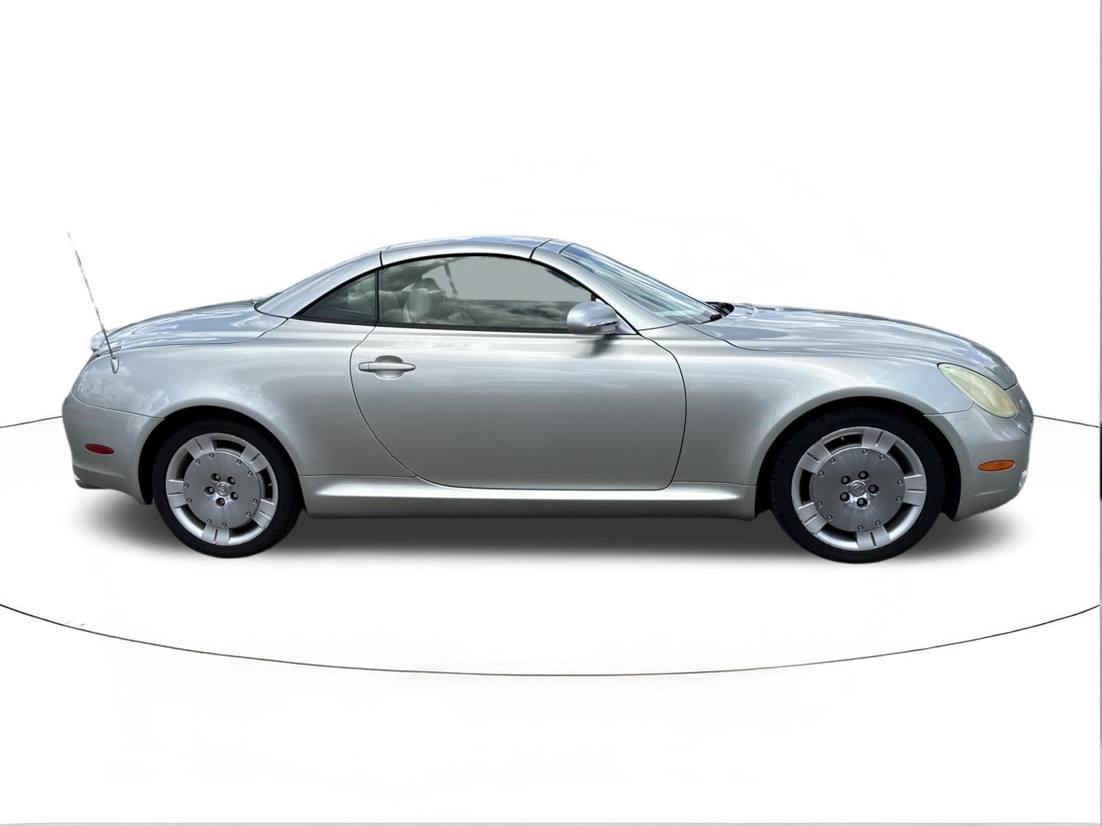 Used 2002 Lexus SC 430 Convertible RWD image 2