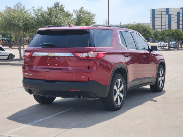 Used 2020 Chevrolet Traverse LT w/ LT Premium Package FWD image 5