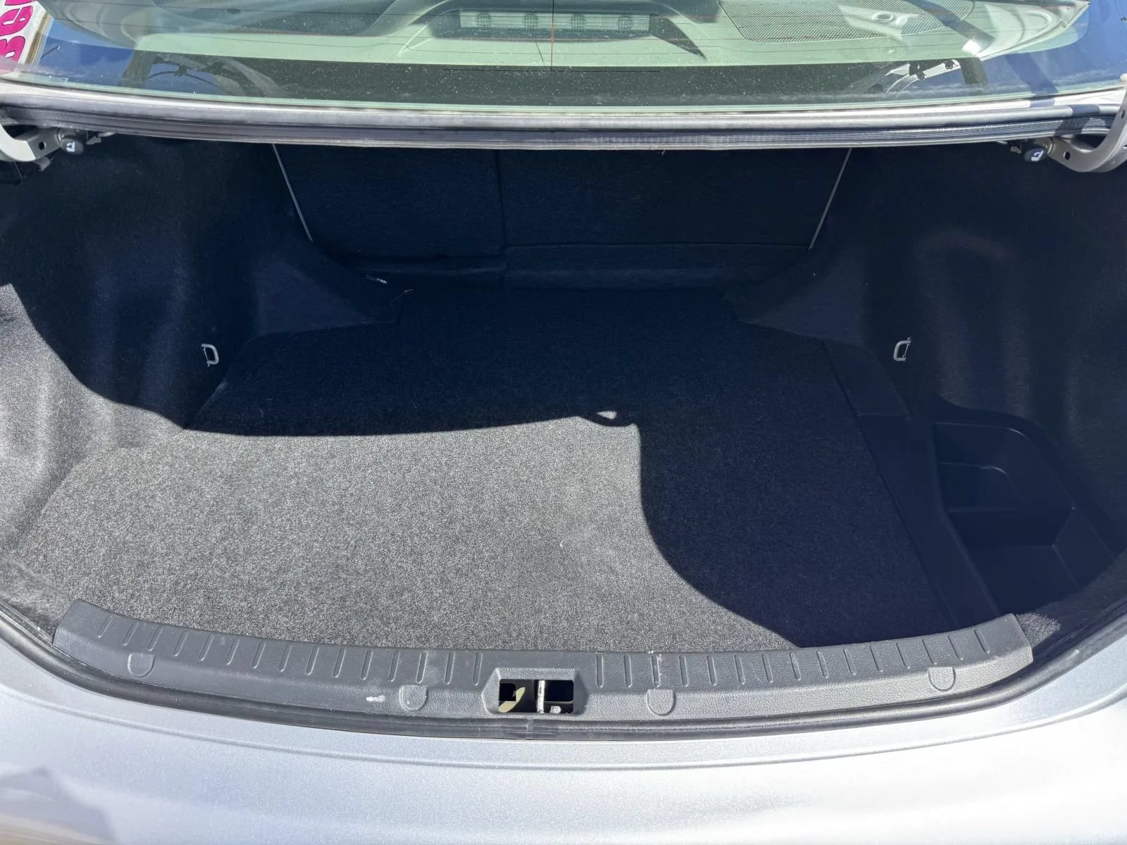 Used 2010 Toyota Corolla LE FWD image 24