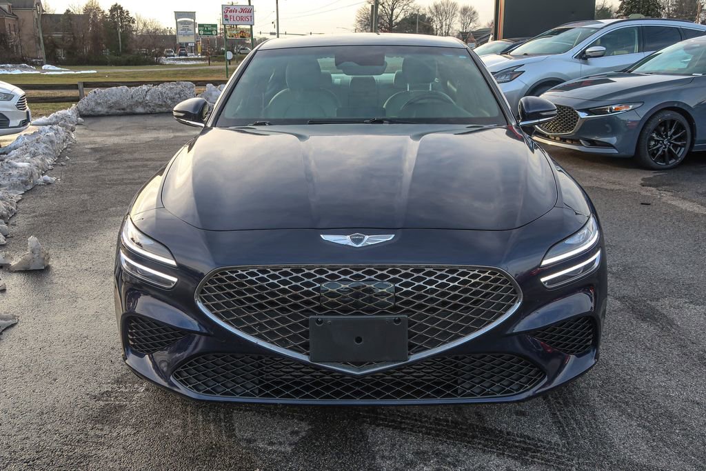 Used 2023 Genesis G70 2.0T image 6