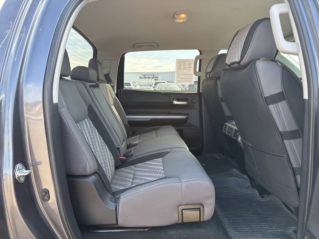 Used 2018 Toyota Tundra SR5 w/ TRD Off Road Package image 21