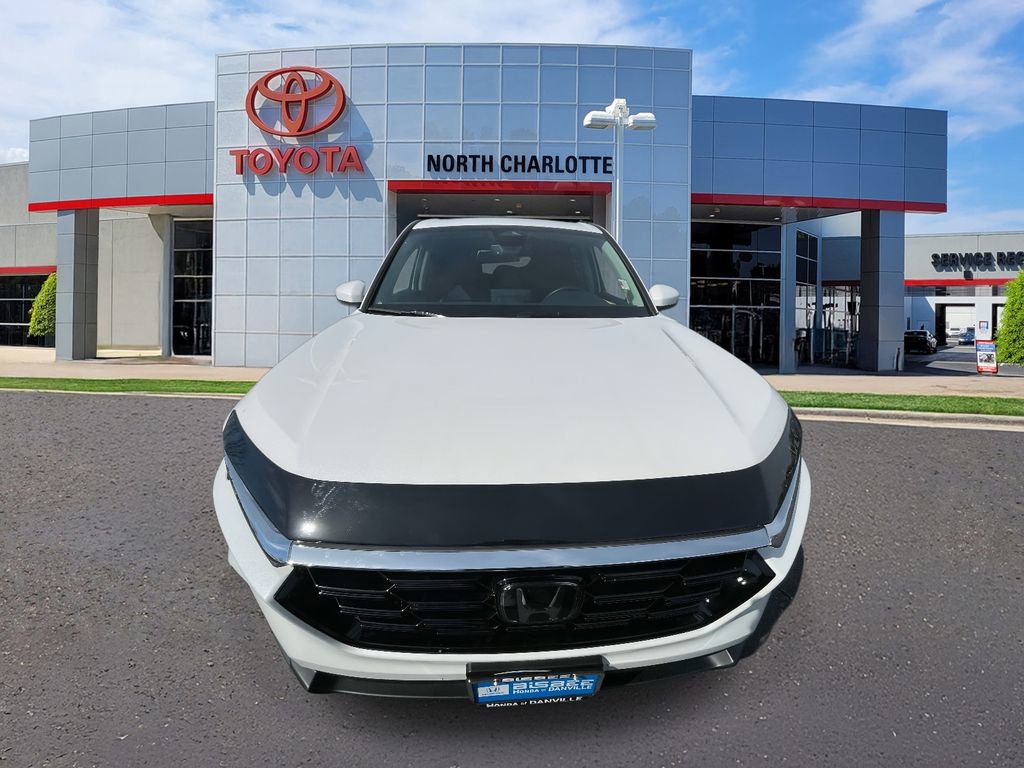 Used 2026 Honda CR-V EX-L image 4