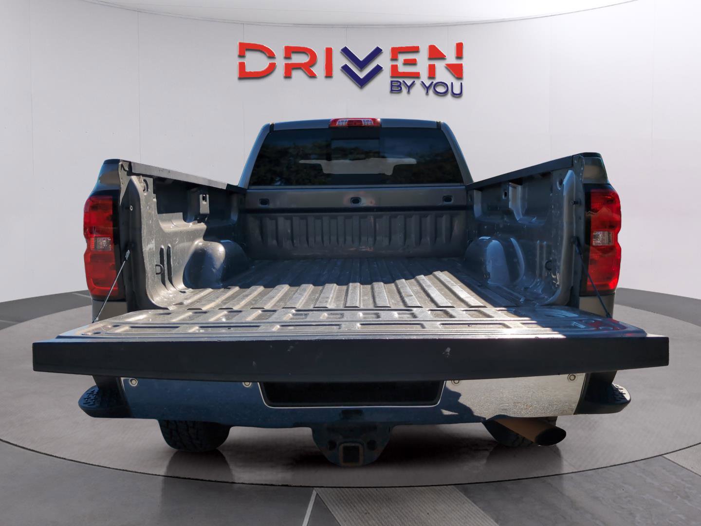 Used 2017 Chevrolet Silverado 2500 LTZ w/ Vortec Plus Package image 27