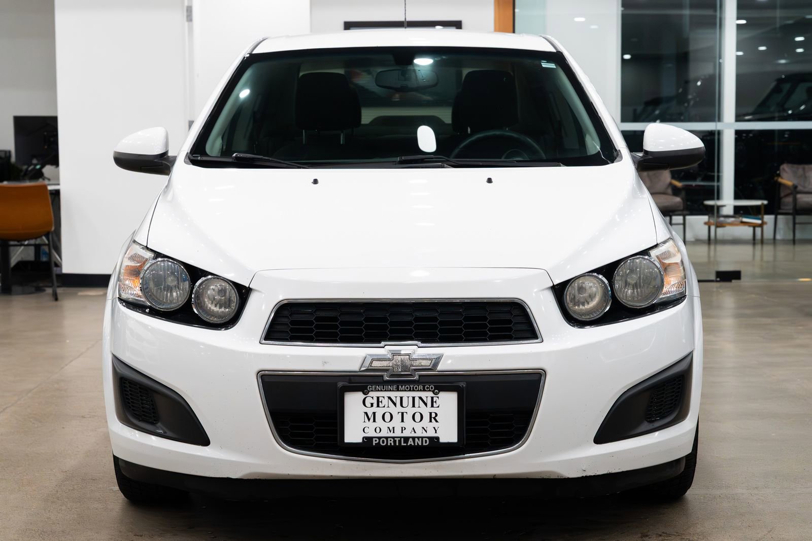 Used 2015 Chevrolet Sonic LT image 2