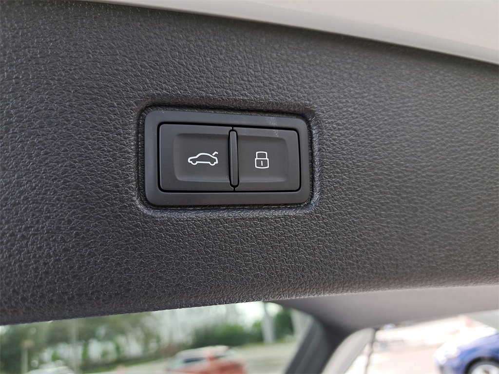 New 2026 Audi Q7 3.0T Premium image 32
