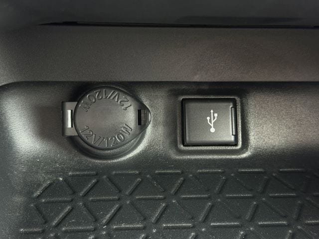 Certified 2022 Toyota RAV4 XLE w/ Convenience Package FWD image 21