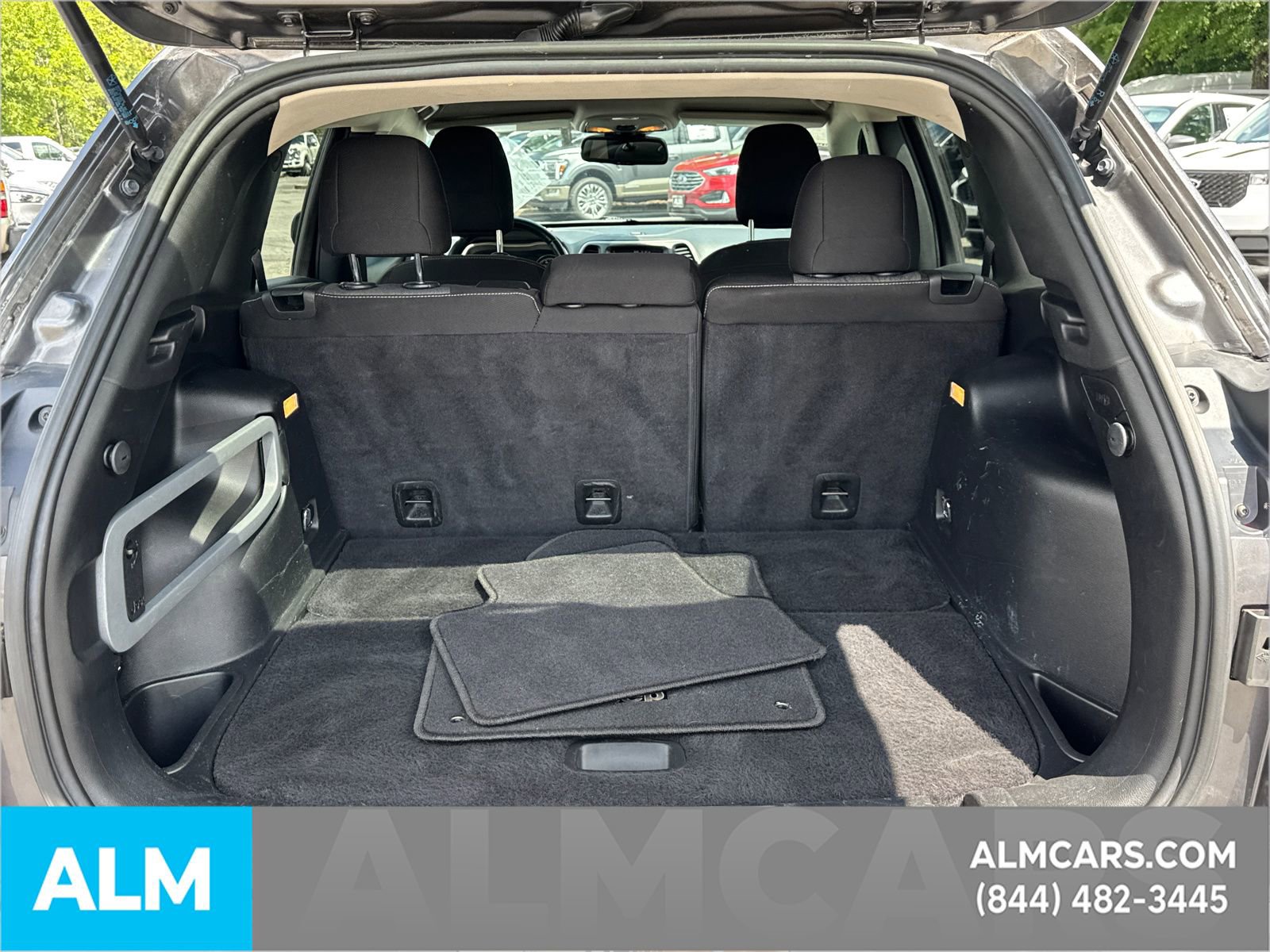 Used 2014 Jeep Cherokee Latitude image 22