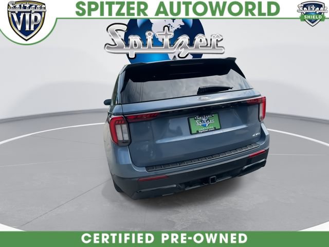 Used 2025 Ford Explorer ST-Line AWD/4WD image 8