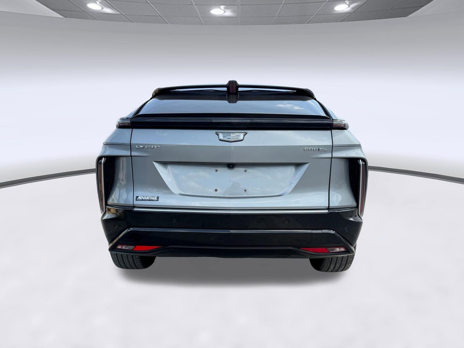 Used 2024 Cadillac Lyriq Tech AWD/4WD image 7