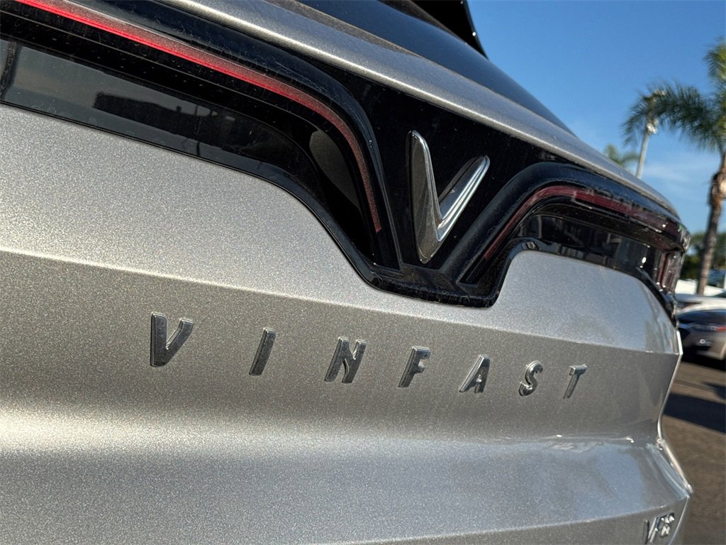 New 2025 VinFast VF 8 Plus image 12