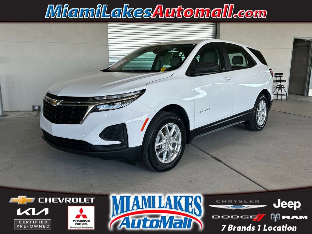 Used 2022 Chevrolet Equinox LS image 1
